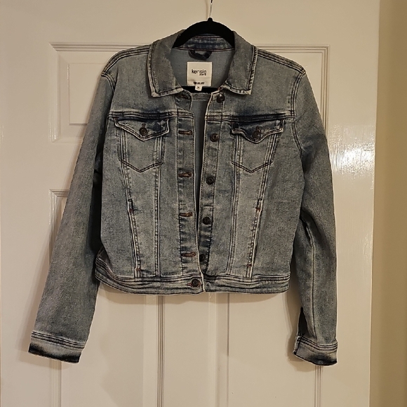 Kensie Jackets & Blazers - Kensie Light Wash Jean Jacket